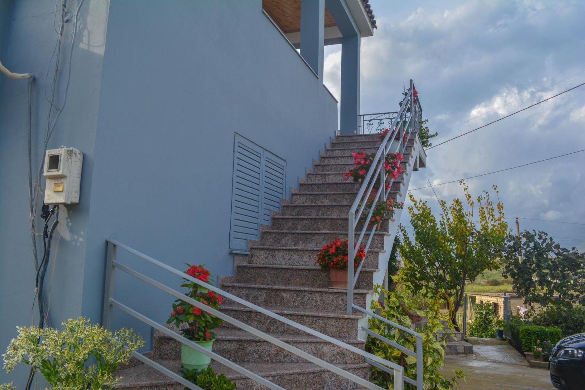 Apartments Villa Luti Stjar Exteriör bild